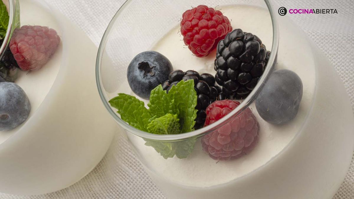 KARL7010 mousse frutos xl