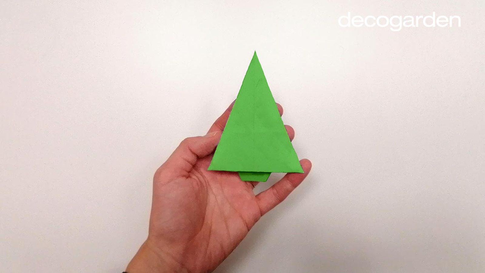 como hacer un arbol navidad origami
