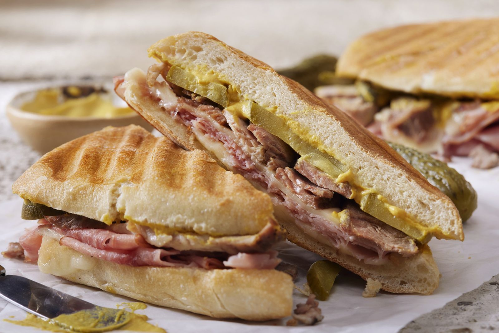 Prueba la receta tradicional del sándwich cubano