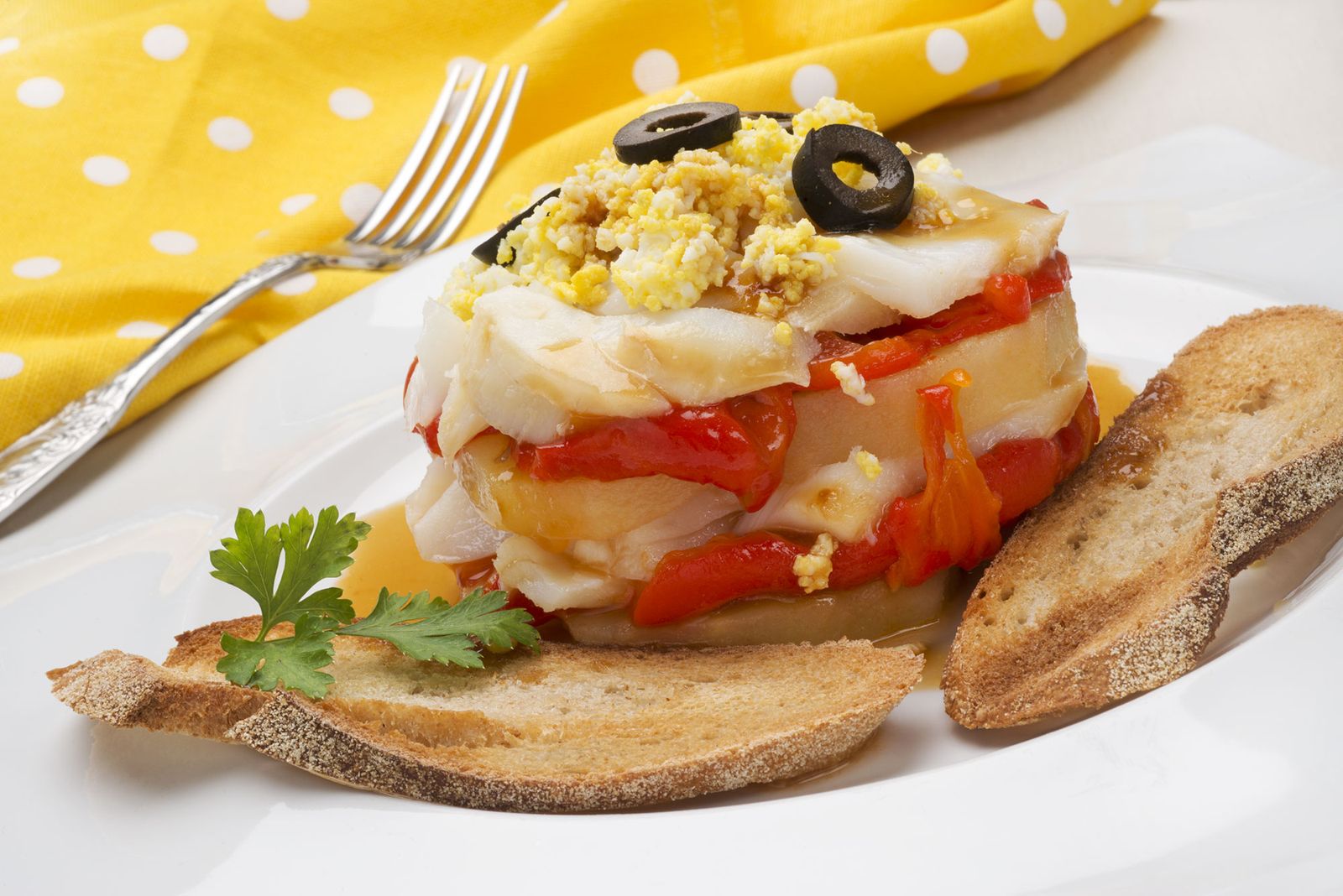 5836 1 Timbales de patata, pimiento y bacalao (1221) xl