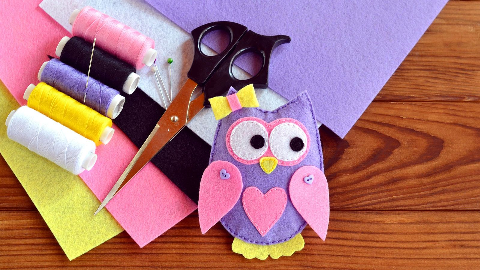 hacer buhos fieltro