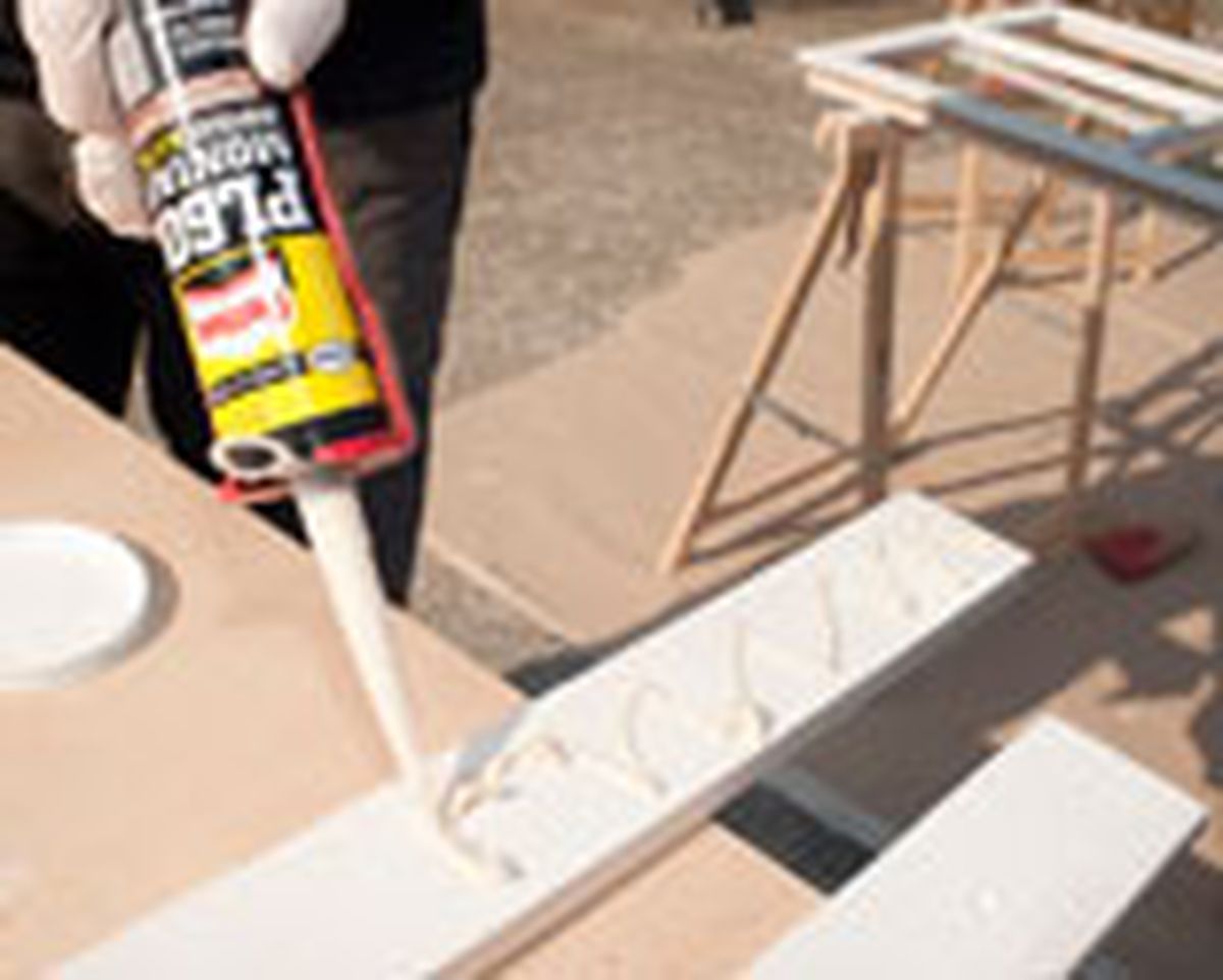 brico 655 pintar caseta madera paso 21