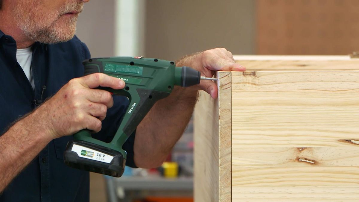 BRIC0961NV18 vestidor movil paso5