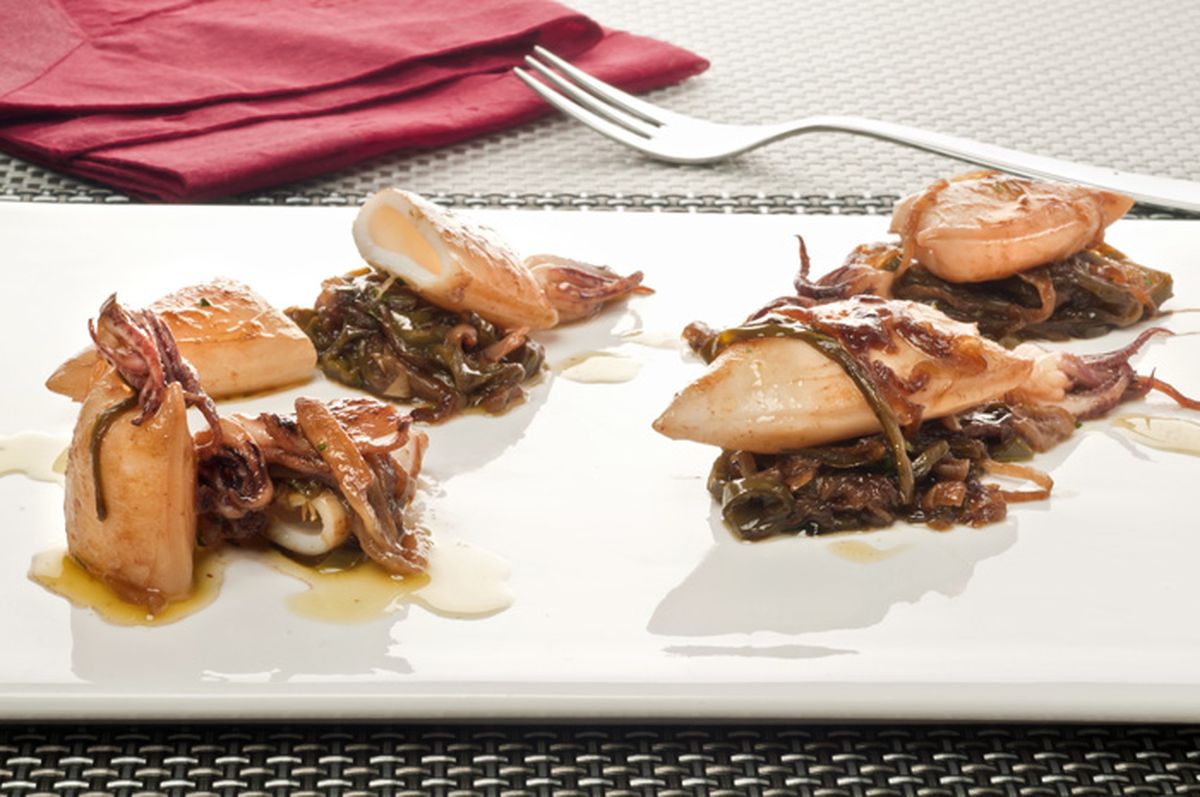 chipirones encebollados