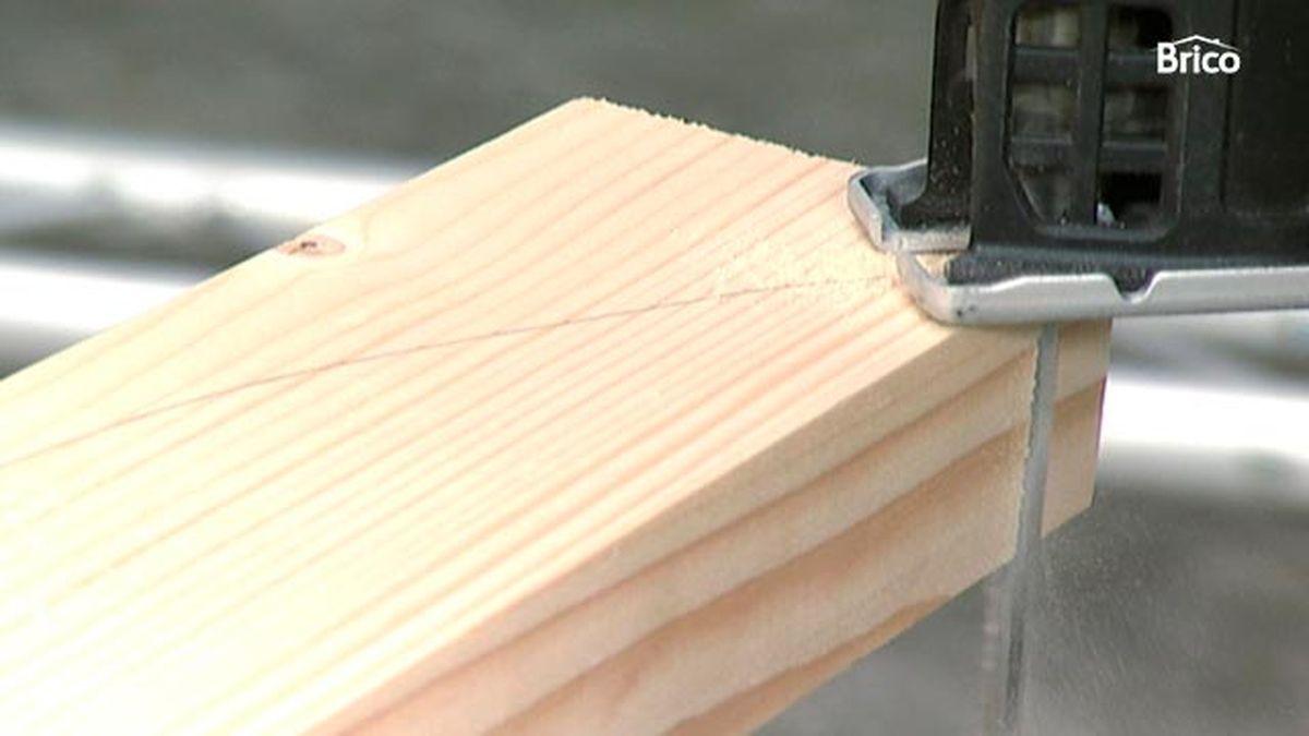 Cómo reparar una silla de madera   Paso 4