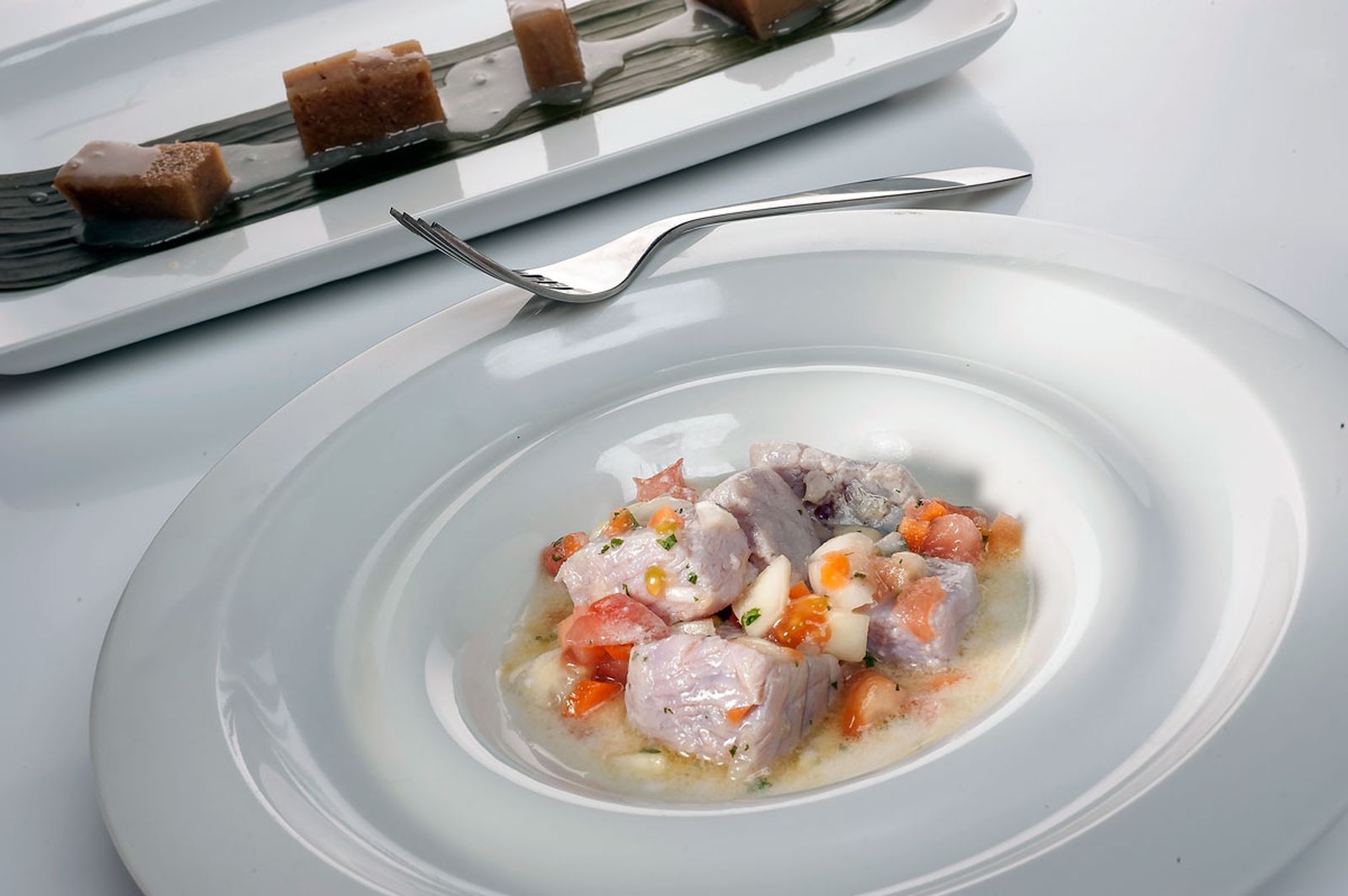 1487 Poisson cru tahitien y poe (671) xl