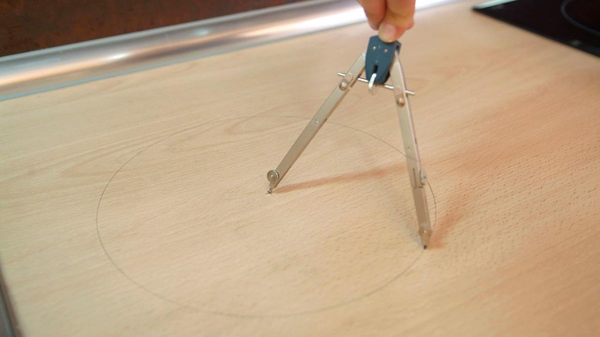 Colocar cubo de basura en encimera paso 2