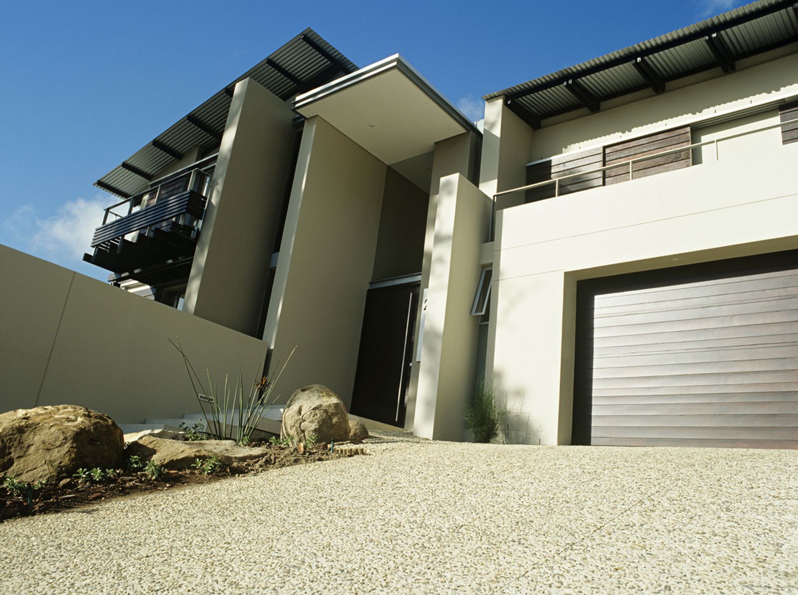 reparar puerta hierro