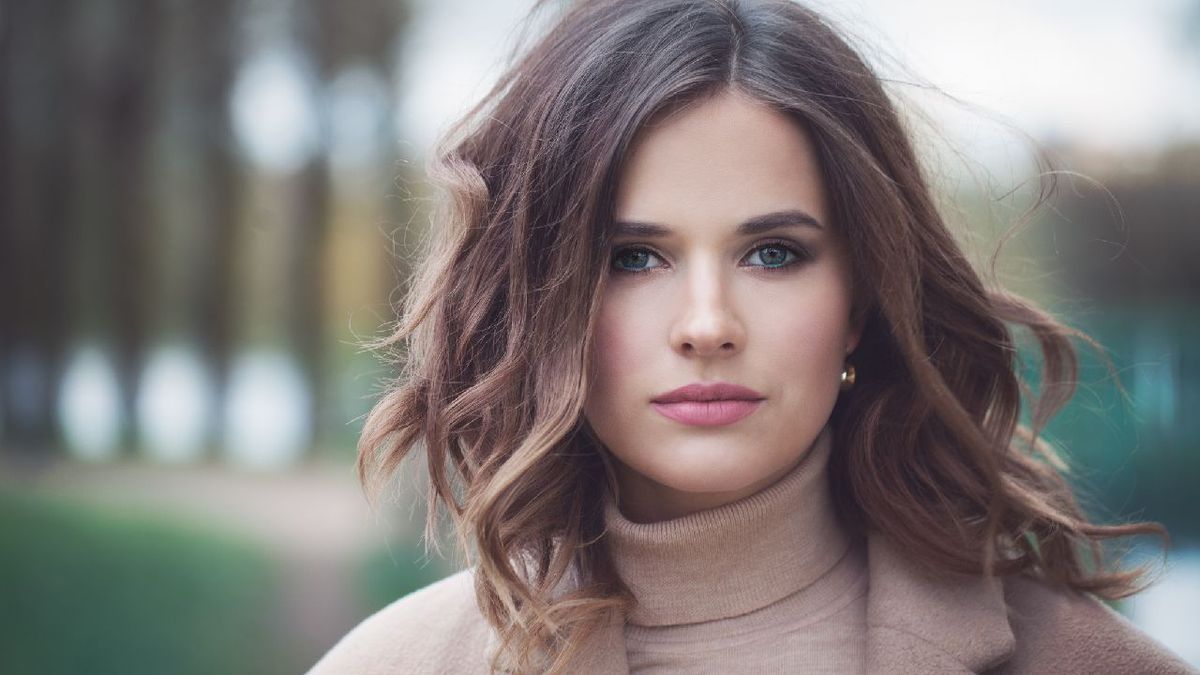 La melena con efecto despeinado aporta movimiento y volumen al cabello