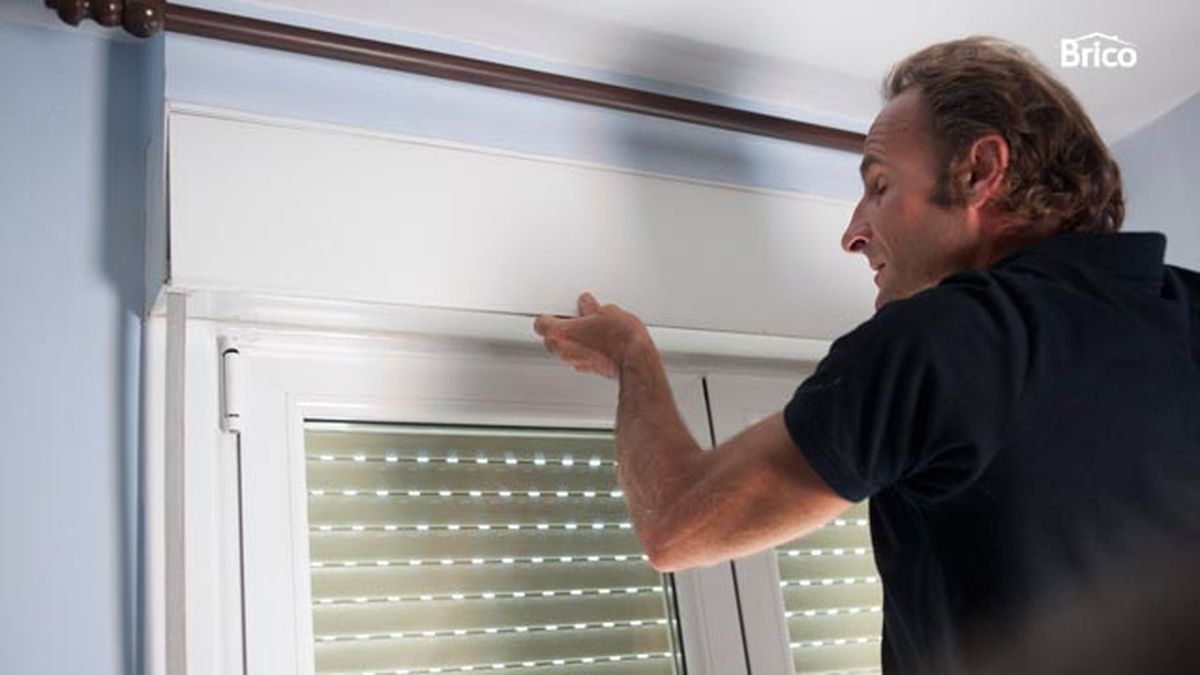 Bricomania 718 Limpieza y mantenimiento de persiana p1