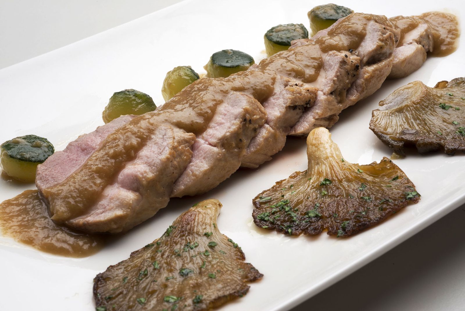 6043 1 Solomillo de cerdo con salsa de setas (1405) xl