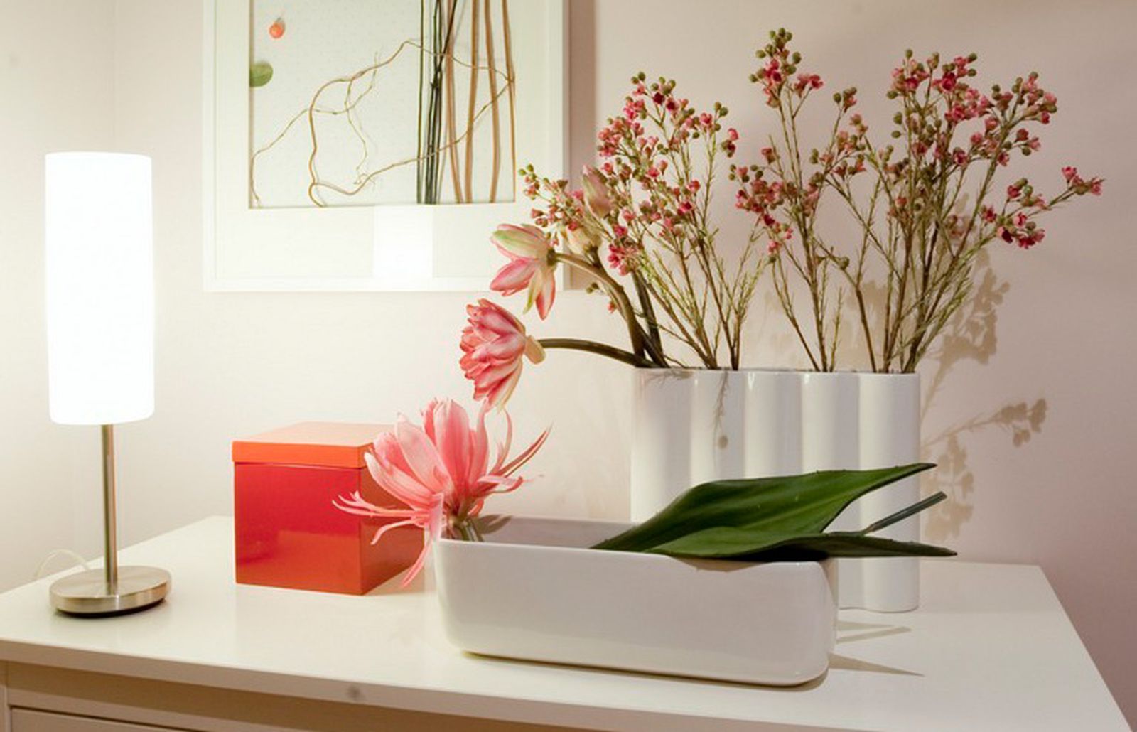 composicion flores artificiales