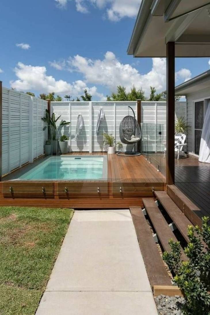 Inspiradoras ideas para piscinas en patios pequeños 8