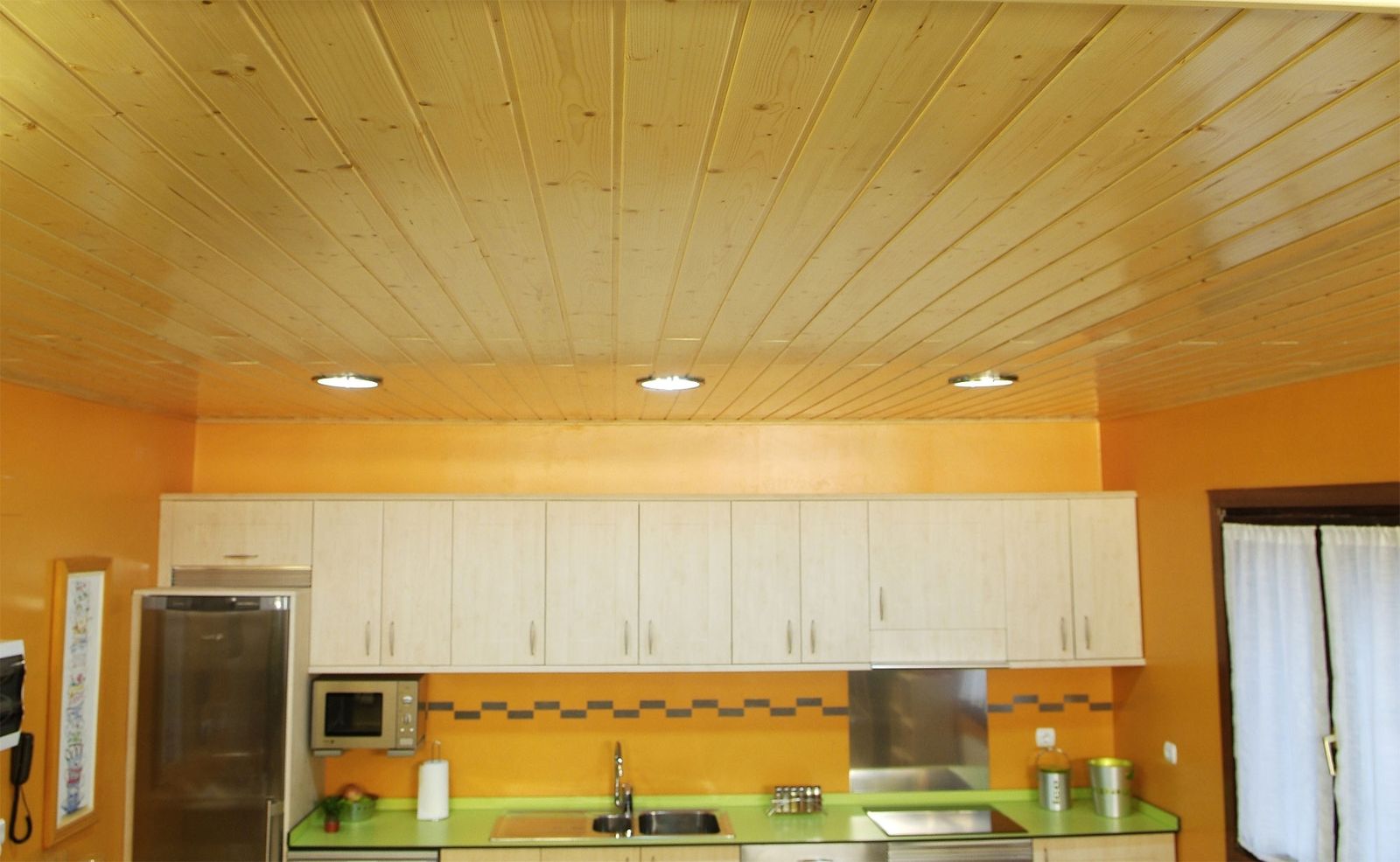 Friso en techo de cocina