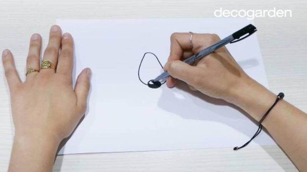 Paso 2 para dibujar un perro.