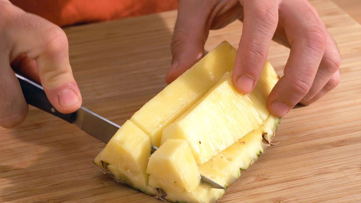 Batido de fresa, piña y coco  paso 2