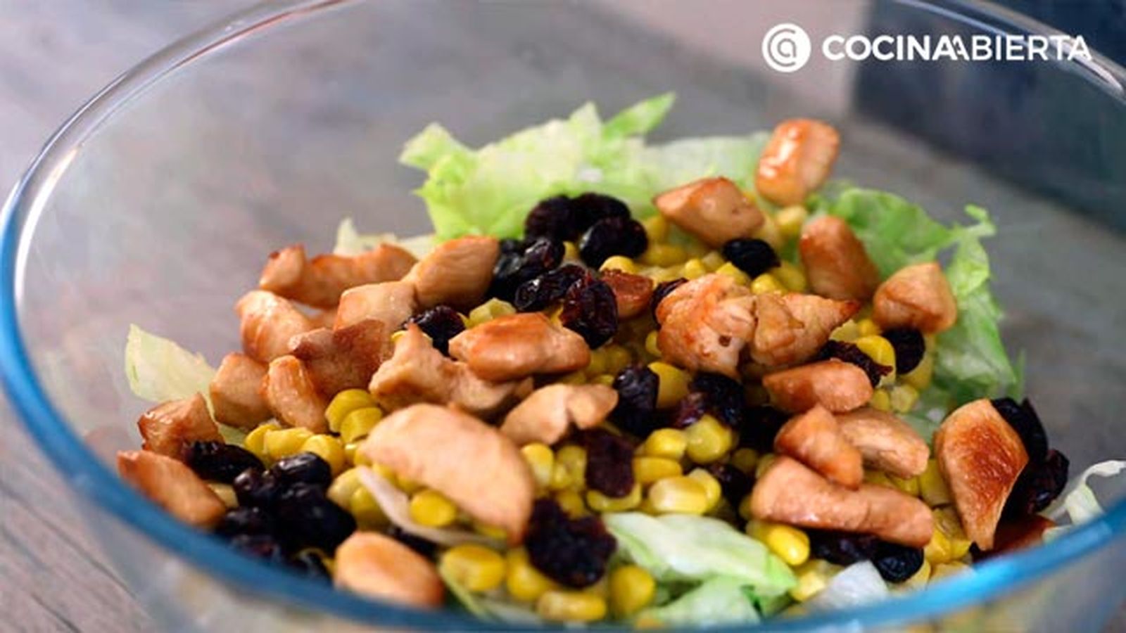 CTIS0877 receta ensalada de pollo con salsa de mayonesa de aguacate paso 4 ca