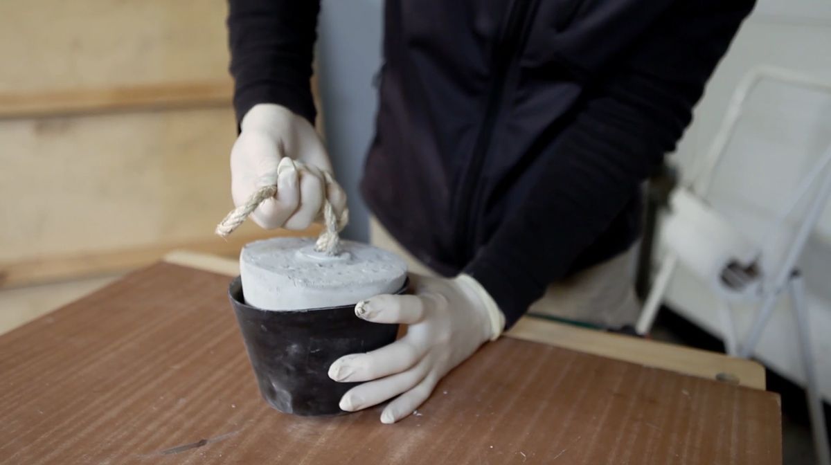 Hacer un retenedor de puerta paso 8