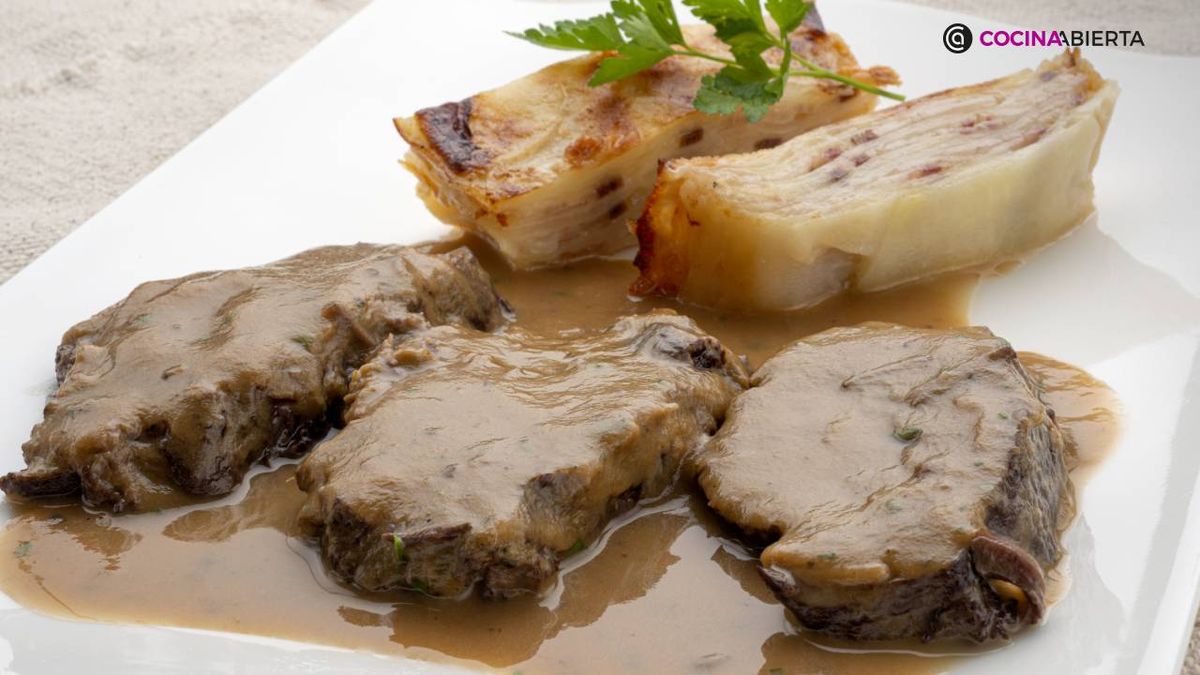 carrilleras de ternera con pastel de patata receta