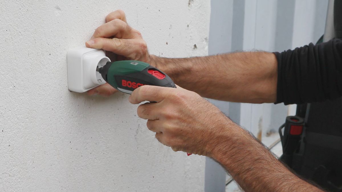 Caja de enchufes de exterior paso 2