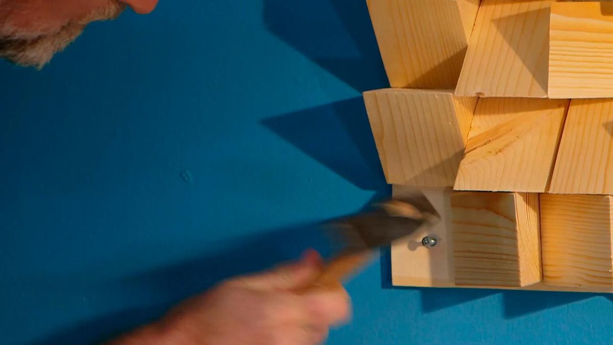 Cómo hacer un panel de madera decorativo paso 7