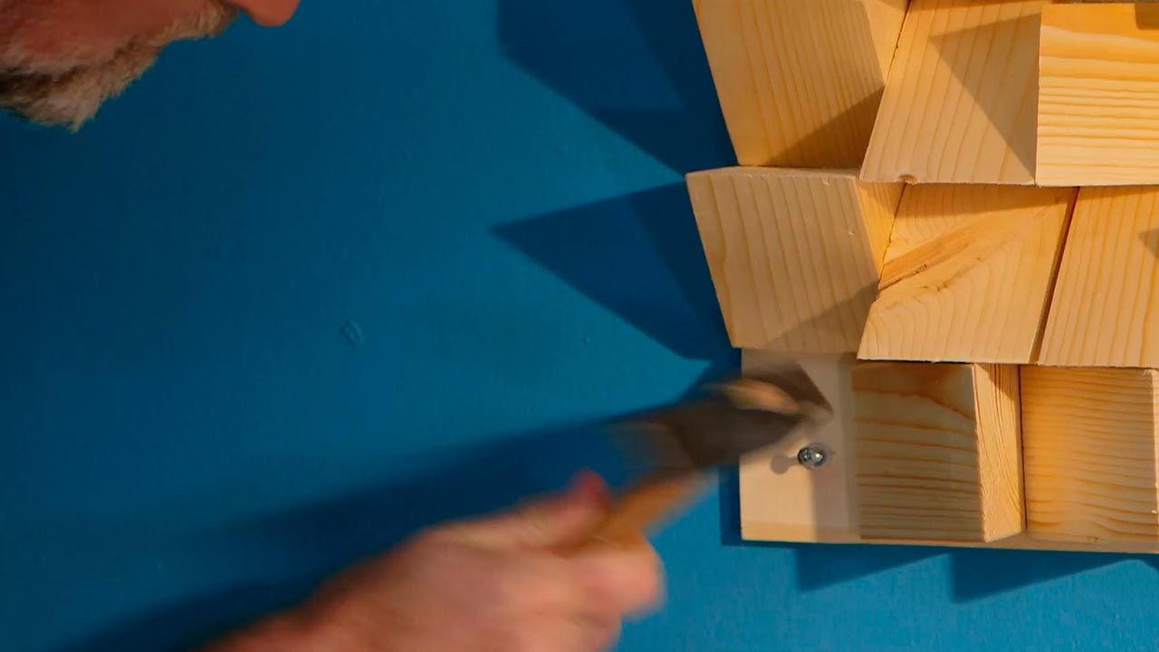 Cómo hacer un panel de madera decorativo paso 7
