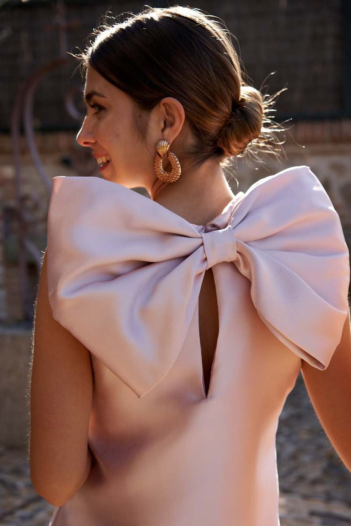 vestido lazo espalda