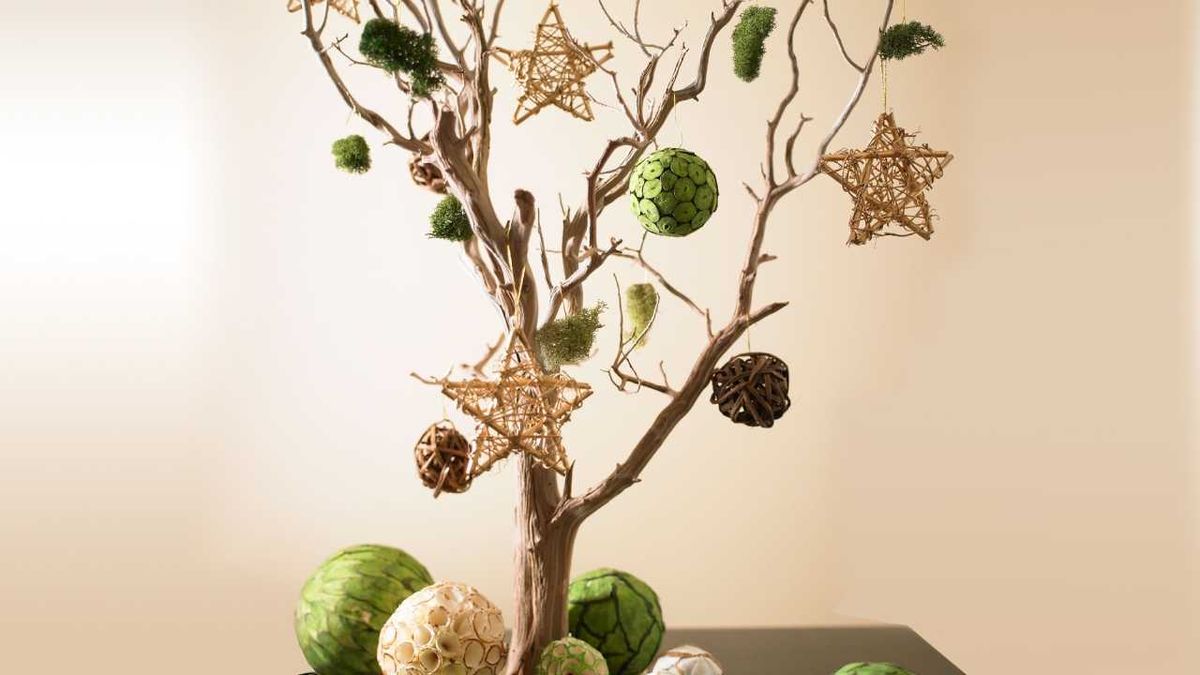 Árbol de Navidad con ramas.