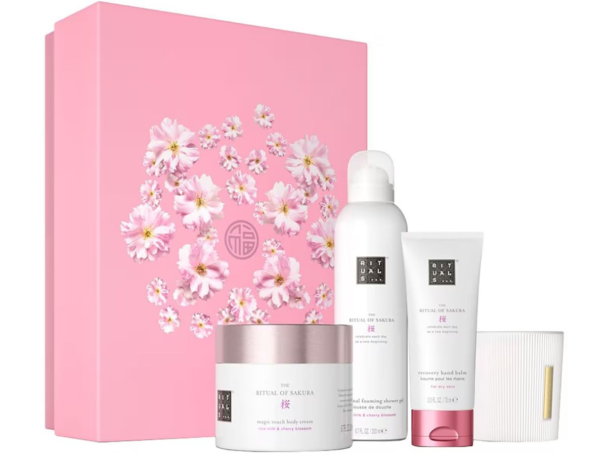 Estuche de The Ritual of Sakura