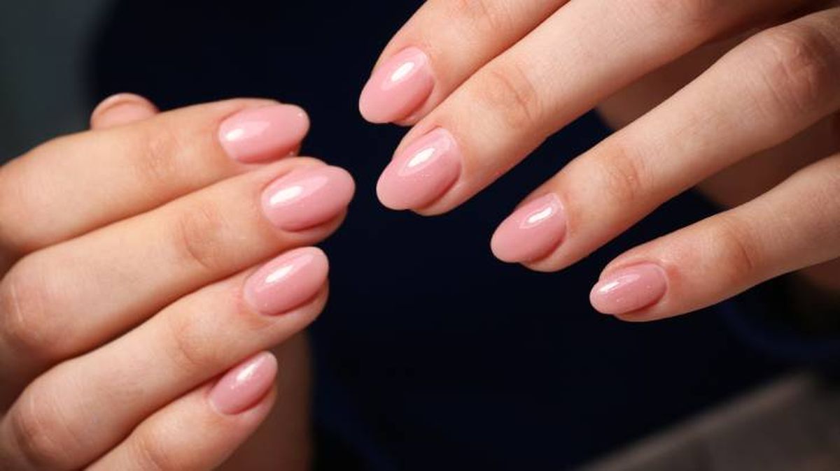 manicura francesa degradada unas