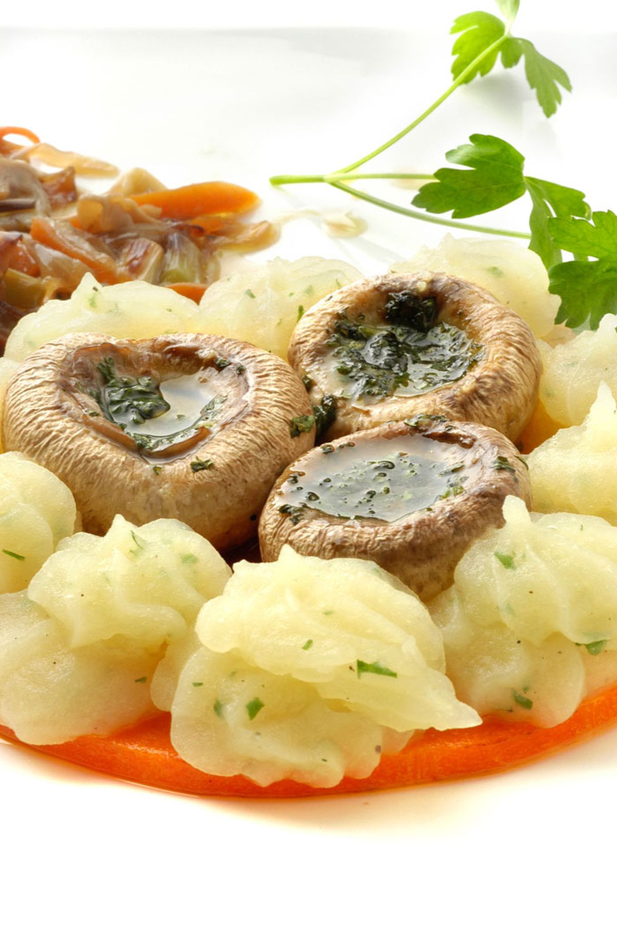 Champiñones asados con verduras