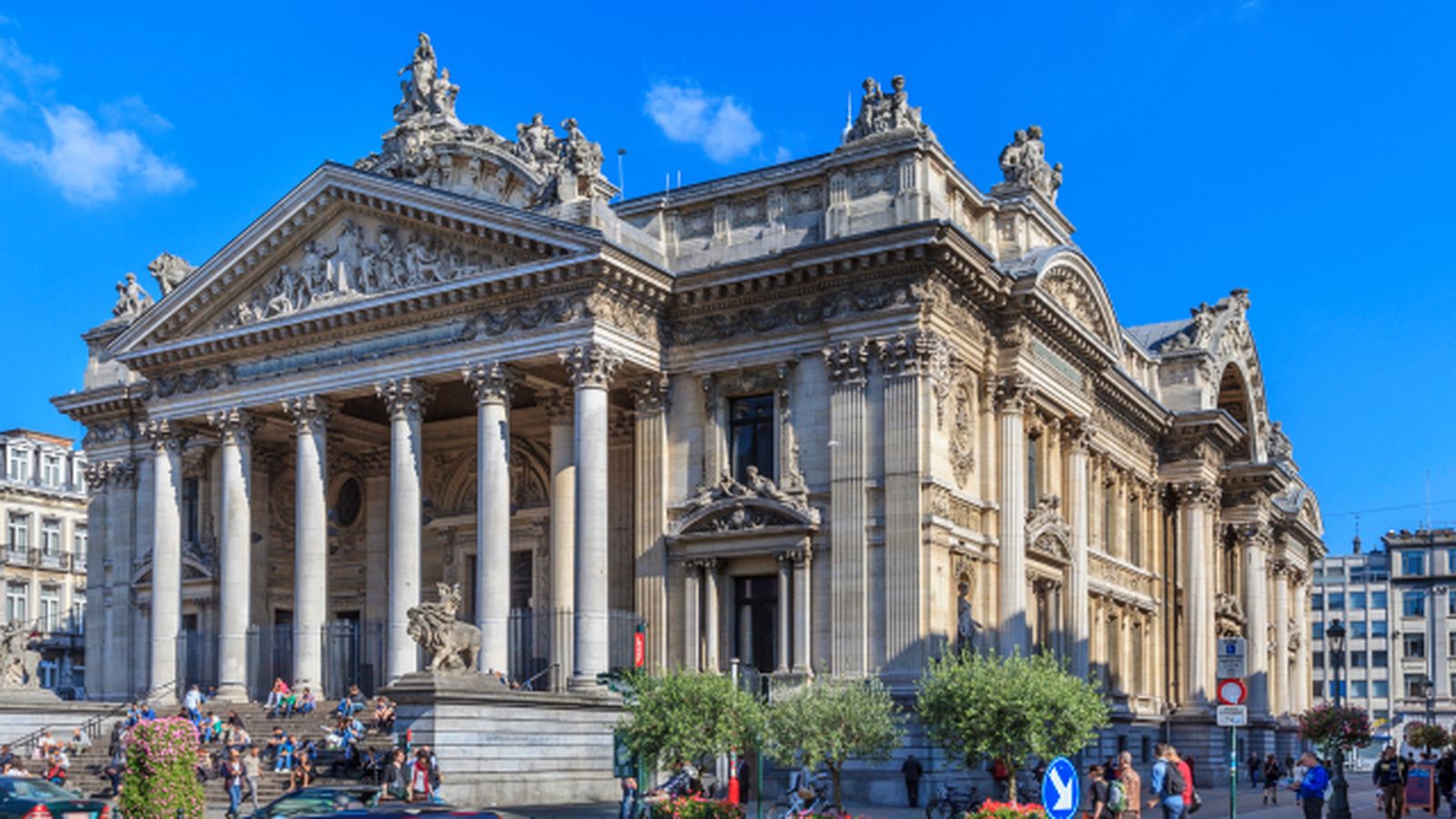 que ver en bruselas imprescindibles que no te puedes perder la bolsa de bruselas