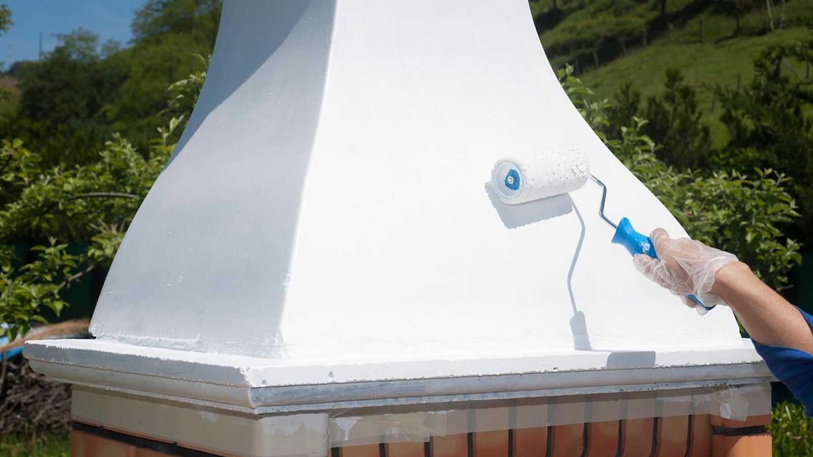 Bricomania 704 Pintar chimenea de exterior p6