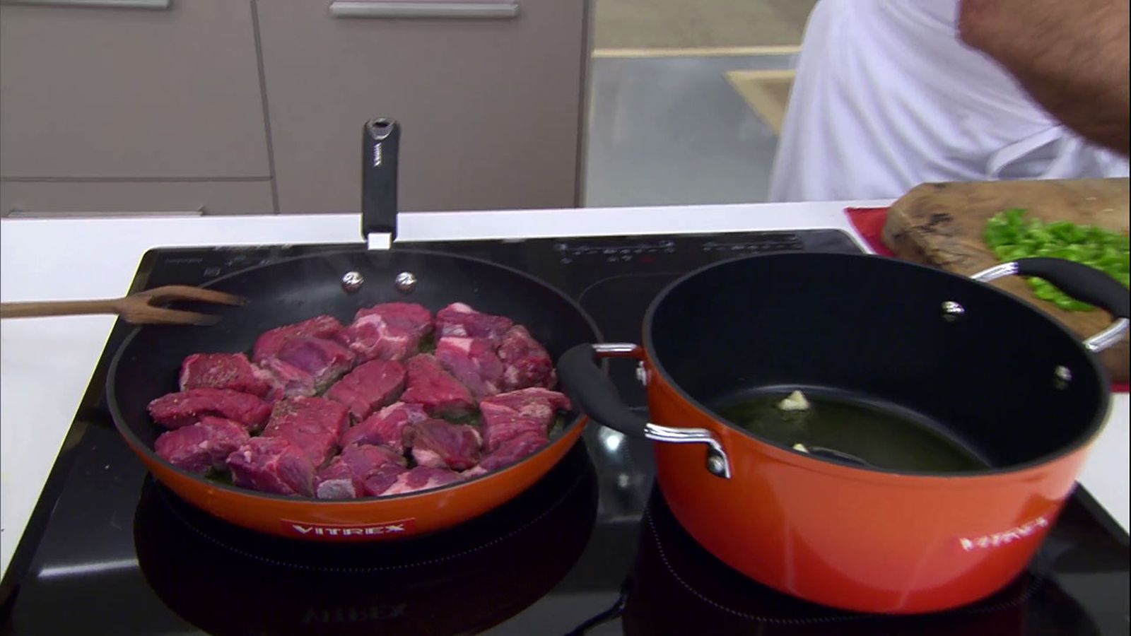 5866 1 Carne guisada con patatas (1251) paso1