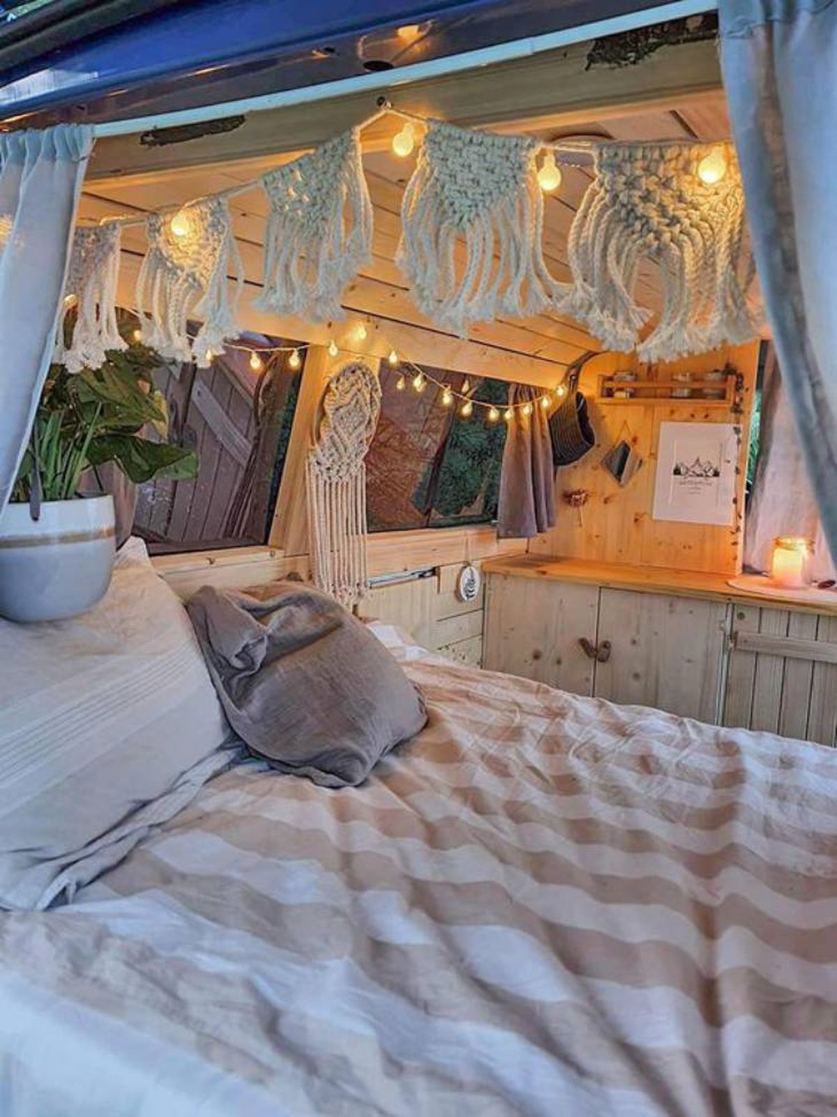 decorar interior furgoneta iluminacion acogedora pinterest