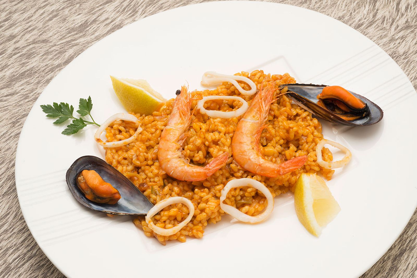 paella marisco editorial