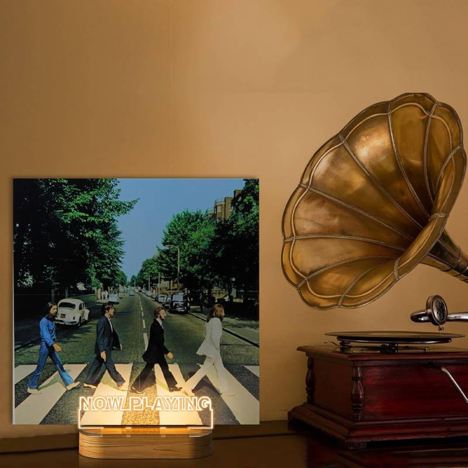 Soporte luminoso para vinilos Now Playing.