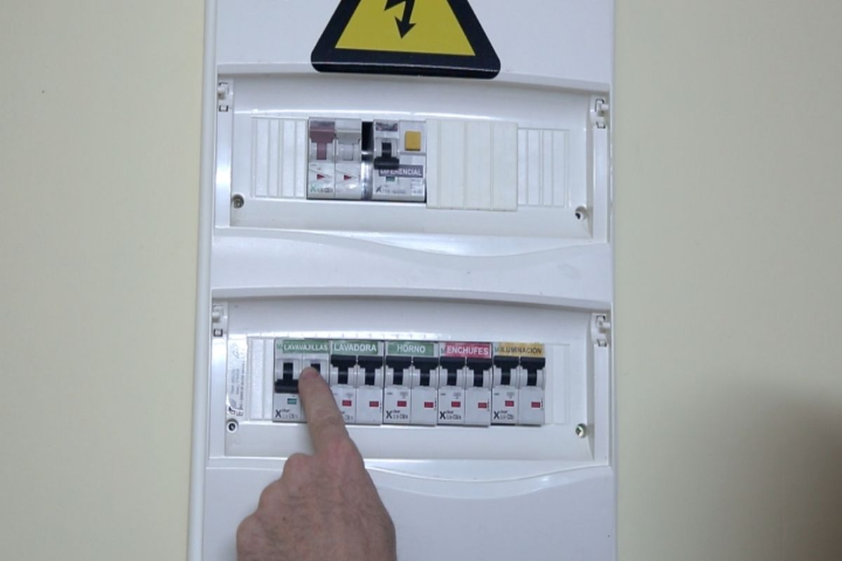 Localizar avería en instalación eléctrica paso 6