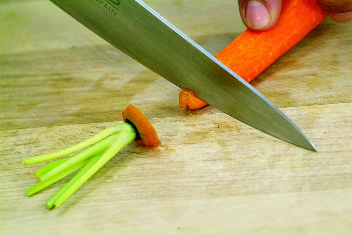 receta pelar picar zanahoria paso2