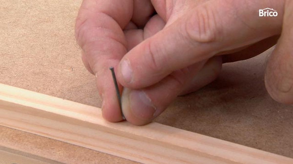 Cómo hacer un cabecero con una puerta paso 3