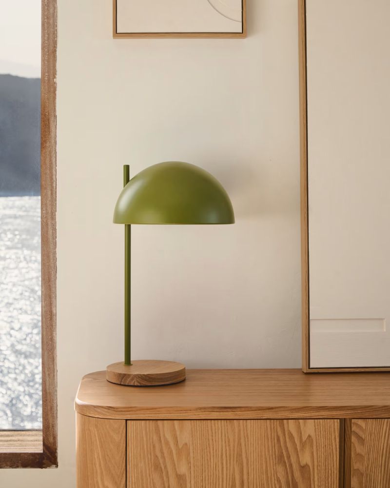 Lámpara de mesa retro Catlar de Kave Home. / Kave Home