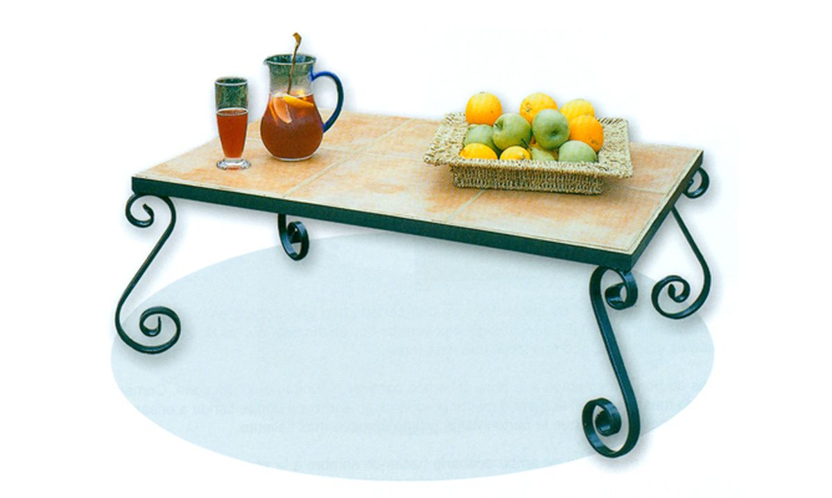 Mesa de forja y baldosa