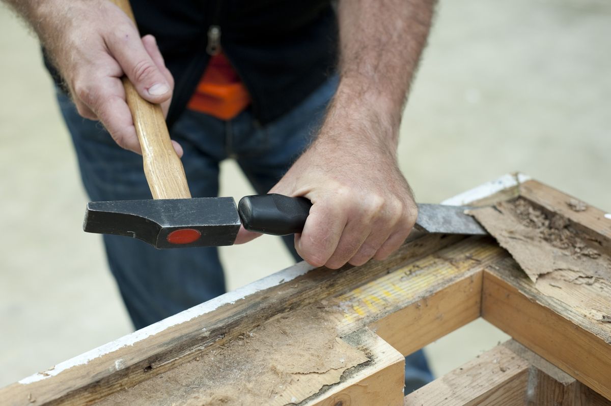 Bricomania 667 Restaurar mesa de trabajo p2