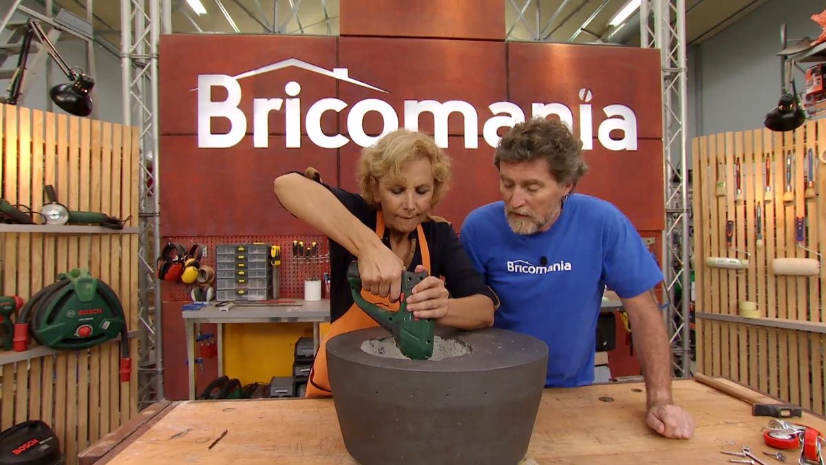 Jardinera de hormigón móvil paso 10