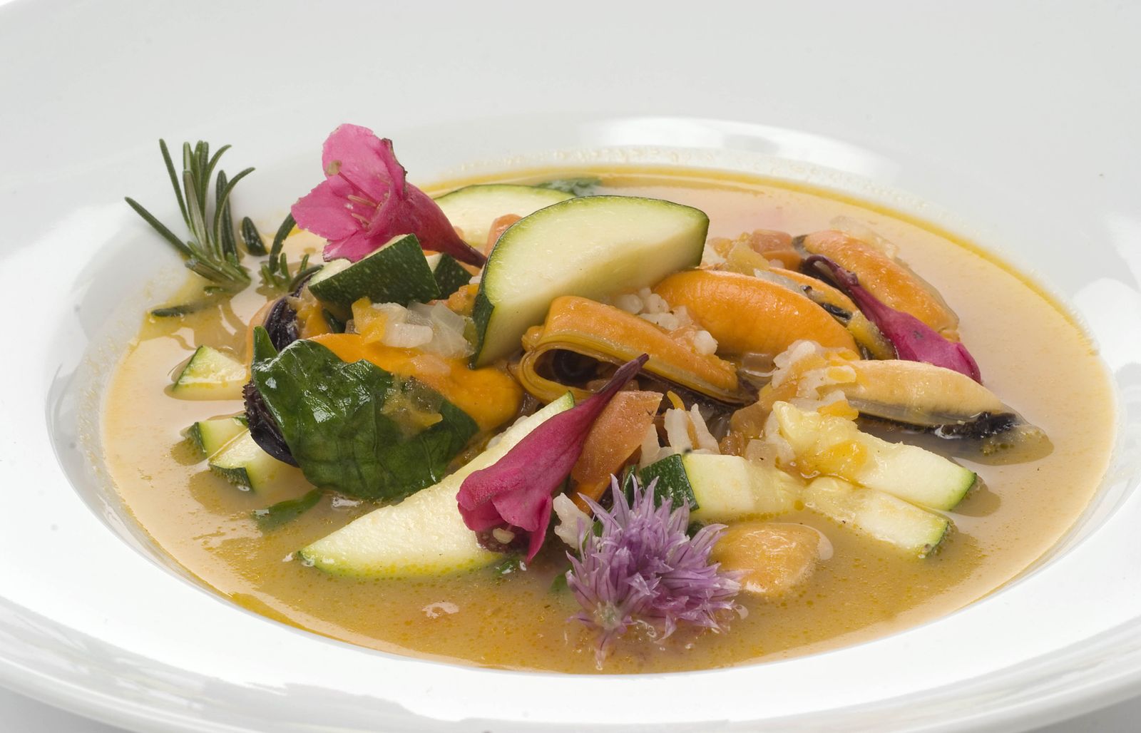 0203 (0281) CALDERETA DE MEJILLONES Y VERDURAS