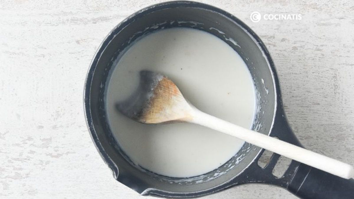 Preparamos la bechamel casera