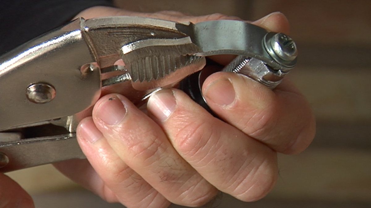 Cerradura de combinación para buzón paso 4