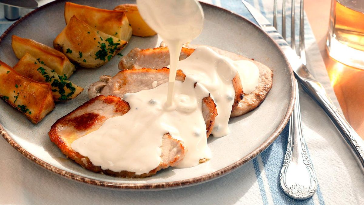 Recopilatorio de salsas fáciles para acompañar platos de carne  salsa de pimienta