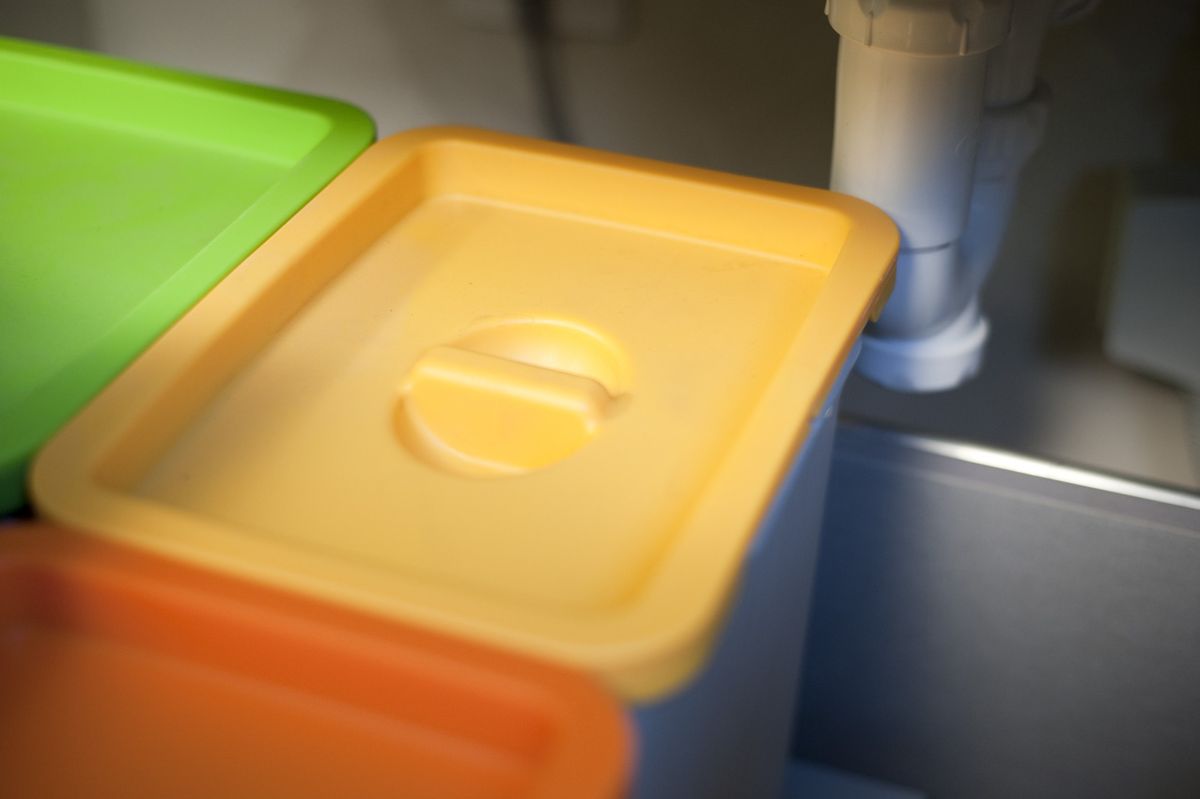 brico 0644 adaptar papelera reciclaje paso 2