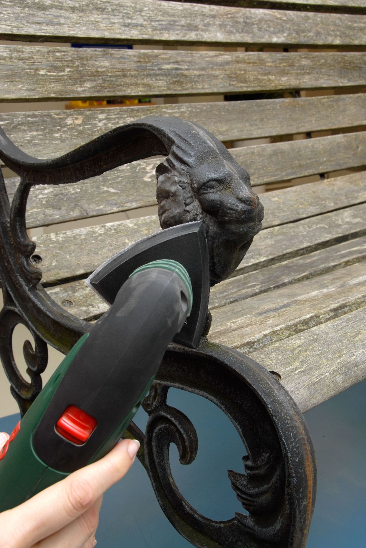 Restaurar banco y cubrejardineras paso 3